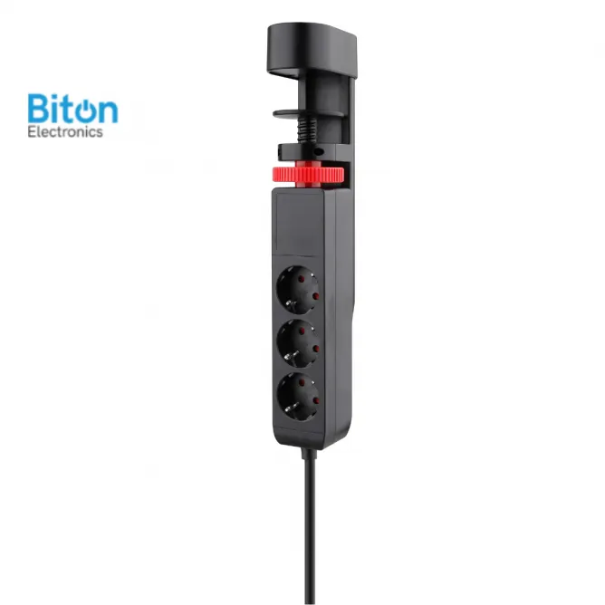 PRIKLJUCNICA DEU03012A1C 3/1.4met, 3 USB